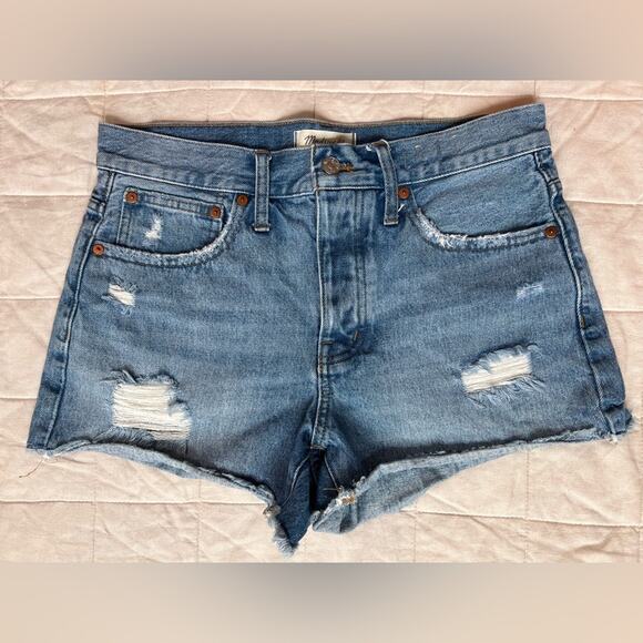 Madewell 100% Cotton Distressed Relaxed Denim Short in Homecrest Wash - 27 - Picture 3 of 12